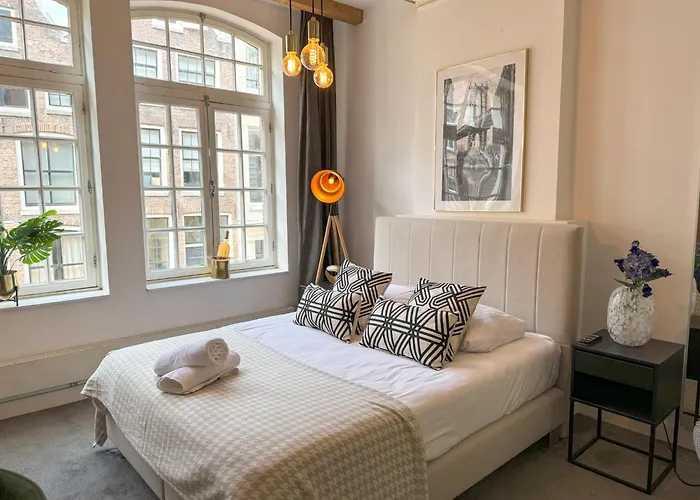 Gastenverblijf: Yourbnb Suites Kerkstraat