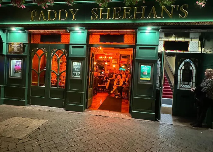 Cheap hotels Killarney Grand