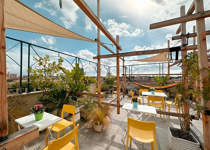 Hotel cerca del colegio: Ostello Bello Roma Colosseo