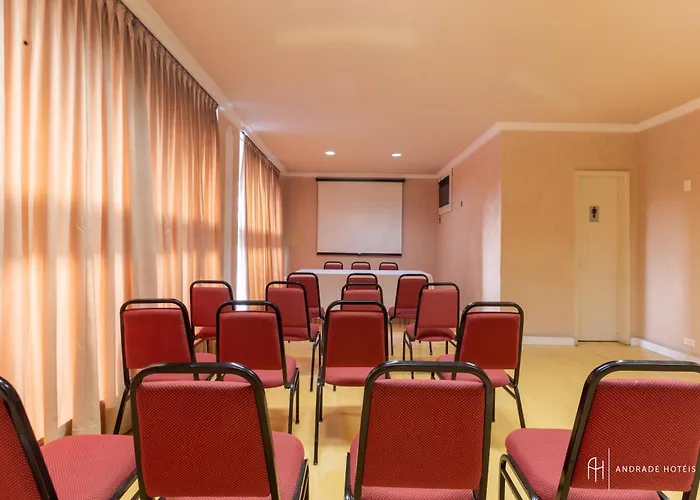 Hotel 3 estrelas: Rede Andrade San Martin