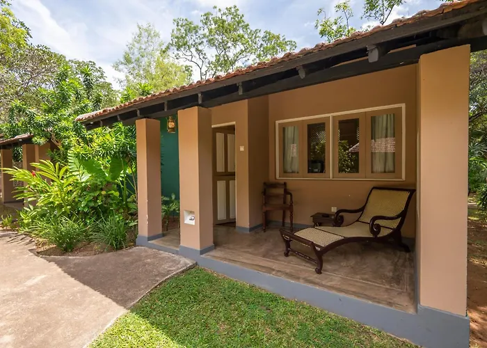 Resorts Guide Sigiriya Village