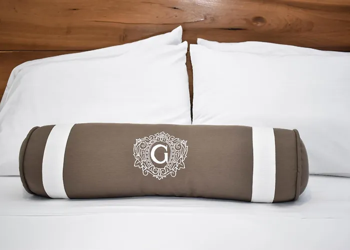 Cheap hotels Casa Emiliana