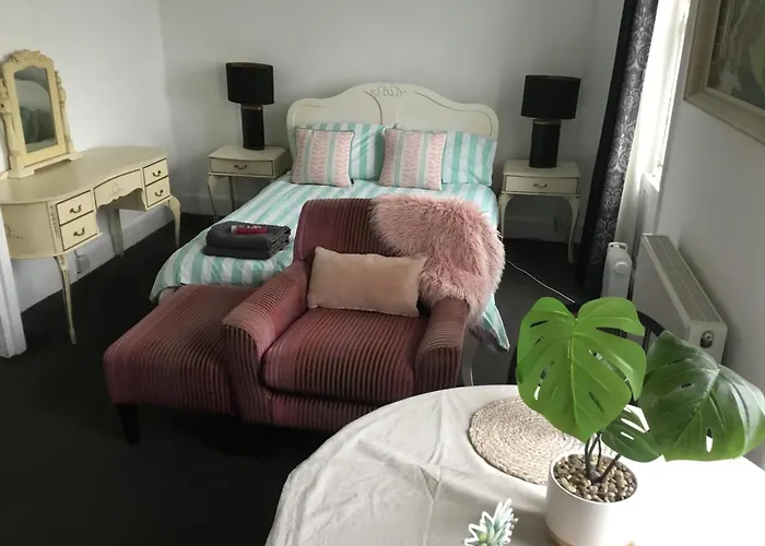 Bay - Rooms Only