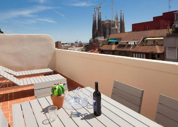 Alquiler de vacaciones: Ola Living Sagrada Familia