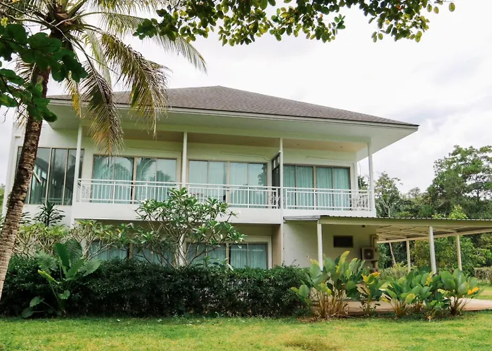 Blu Monkey Pooltara Krabi Hotel & Villas Pet Friendly