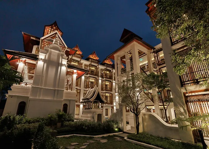 Akira Thaphae Hotel