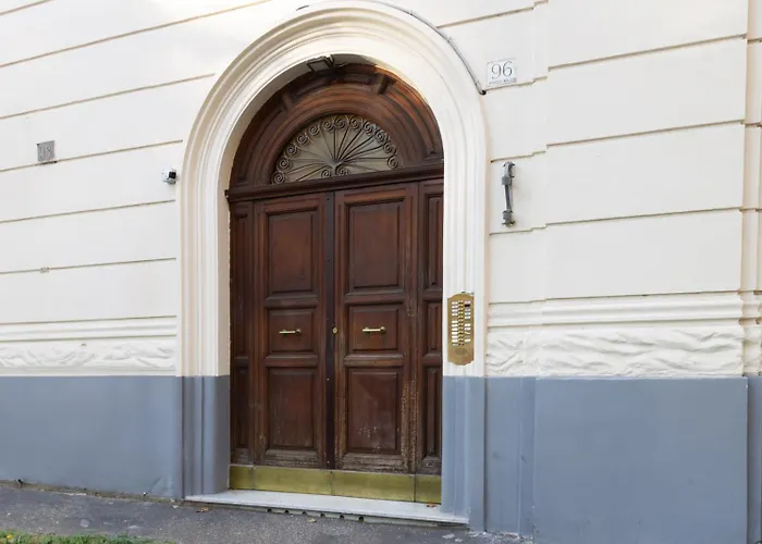 Vatican Design Suites