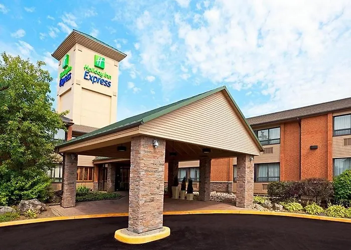 Holiday Inn Express East - Scarborough By Ihg