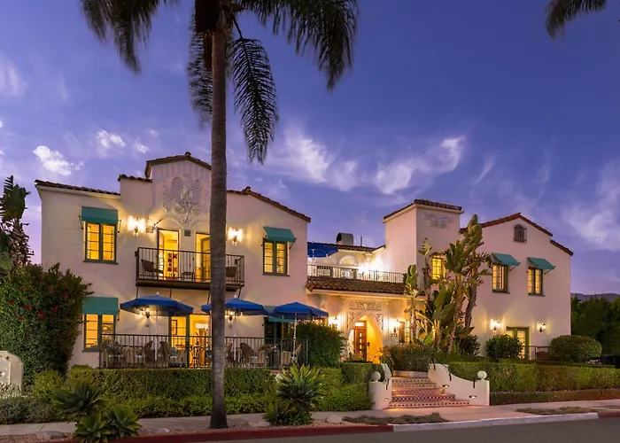 3 star hotels Eagle Inn