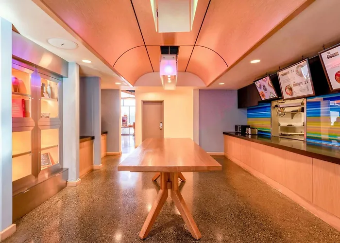 Aloft Cupertino
