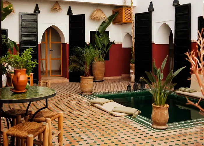  Riad Nanou - Private Riad With Pool & Rooftop