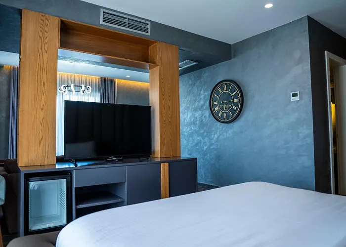 Hotel: Henry Resort & Spa