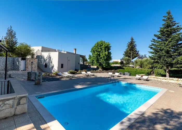 La Villa Resort