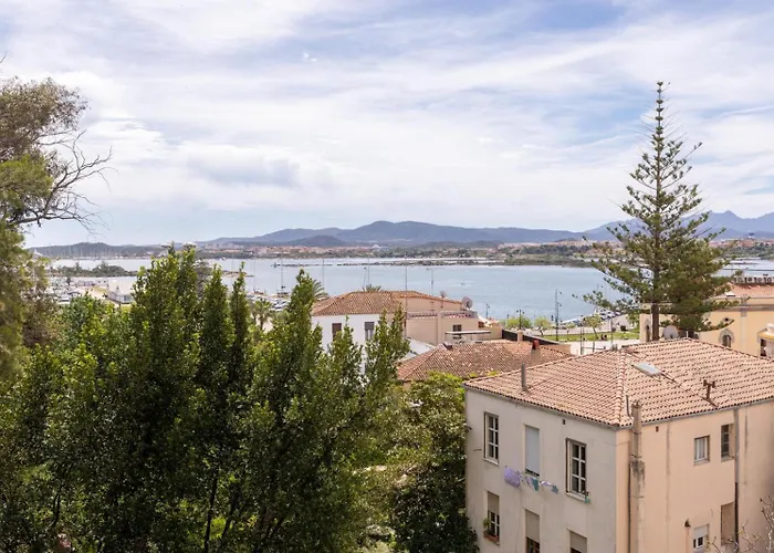 Hotel familiar: Antares Rooms And Suites