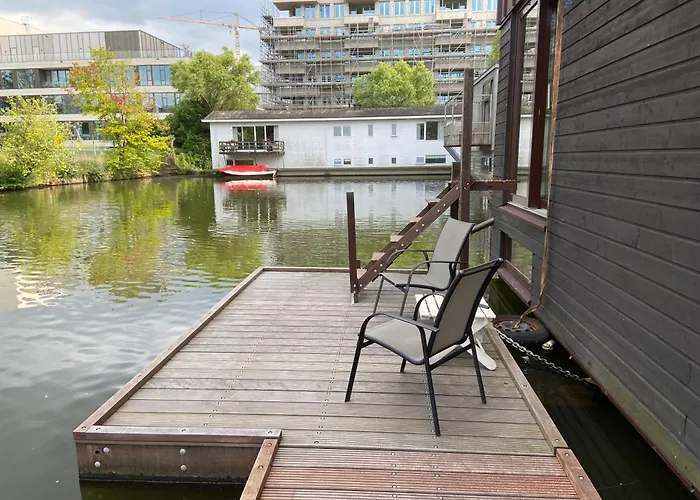  T Kan Verkeren - Houseboat