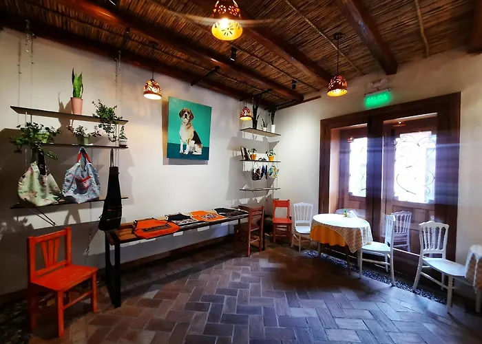 Hostal Suite Le Fabrique