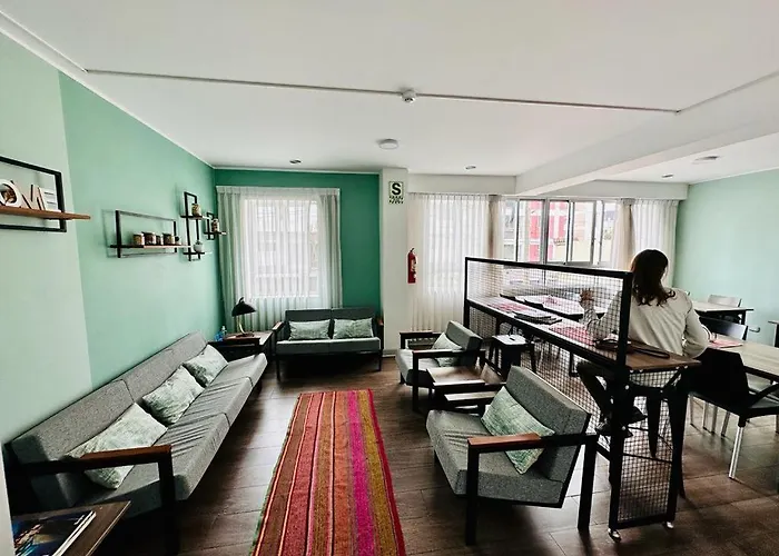 Nereo Rooms