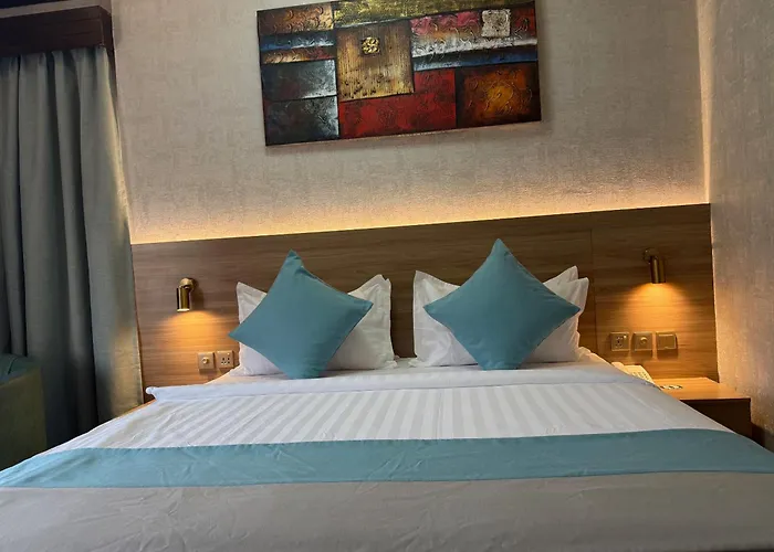 Hotel: Strand Hotel