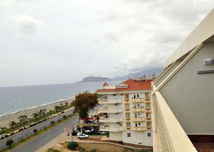 Sey Beach Hotel & Spa