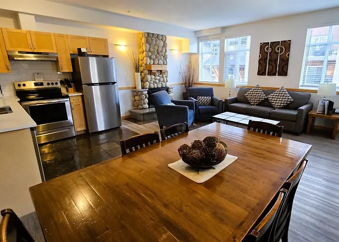 Luxury hotel only: Sunset Resorts Canmore And Spa