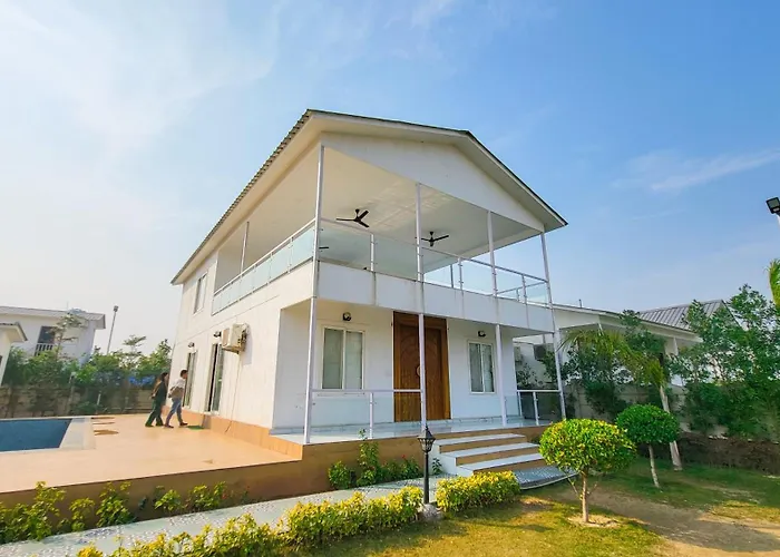 Vacationbuddy Elysian Farm With Pool