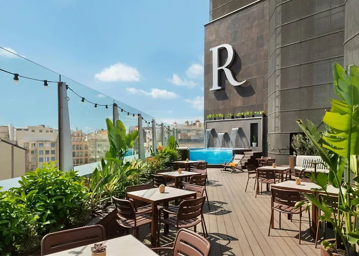 Luxury hotel only: Renaissance Barcelona Hotel