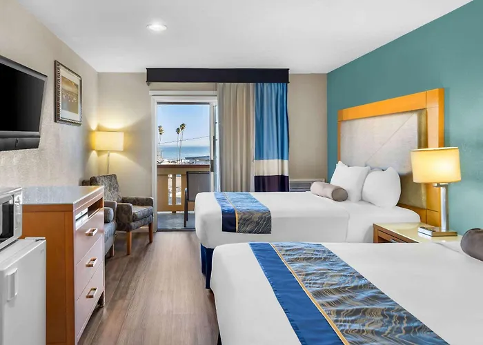Howard Johnson By Wyndham