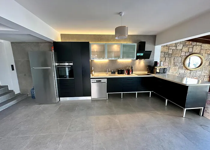 All Vacation Rentals Villa Bitez