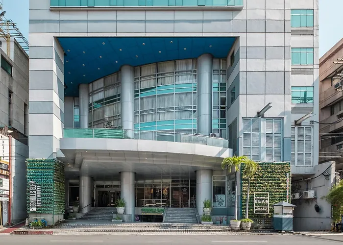 Greenhills Elan Hotel Modern - Newly Renovated