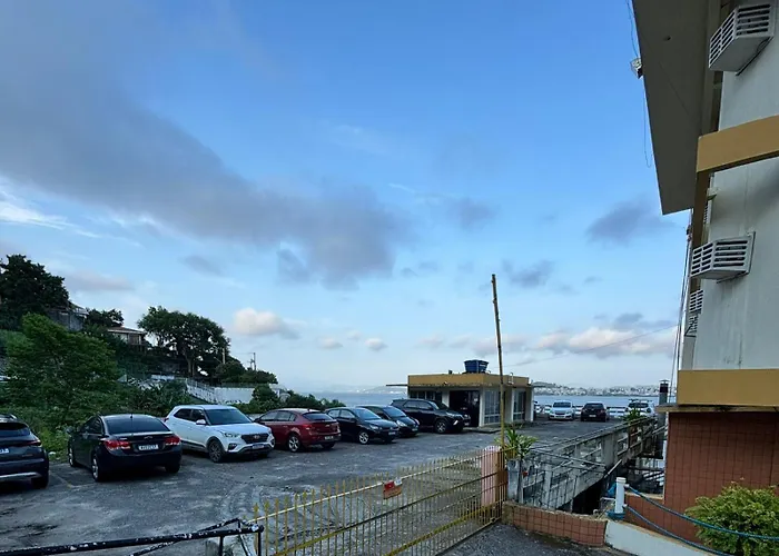 Resort: Hotel Veleiro