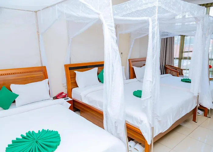 Five To Five Hotel