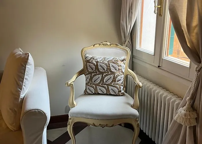 Ca Spada 2 Bedrooms & 2 Bathrooms Venice Apartment