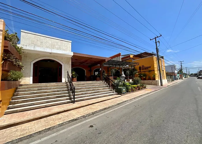  El Zaguán Colonial By Guru