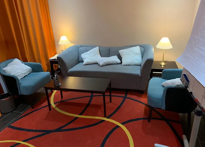 Rich-Bridge Hotel