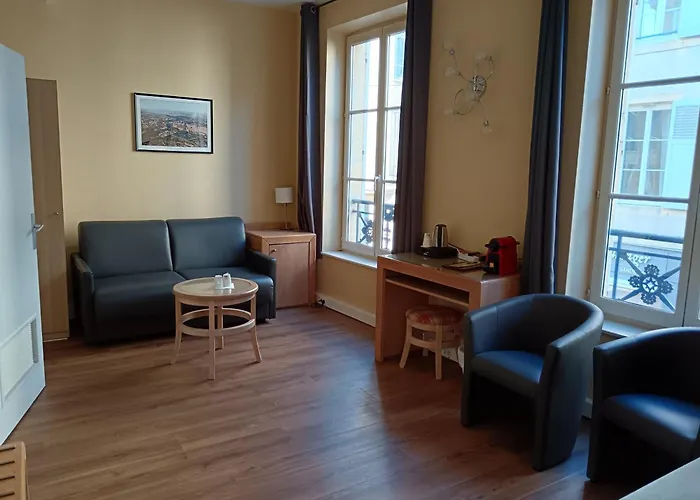 Hotel Du Theatre Centre Historique - Parking Souterrain Public Gratuit