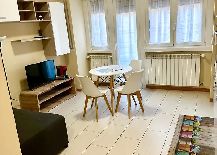 Hotel: Grab A Flat In Coroneo