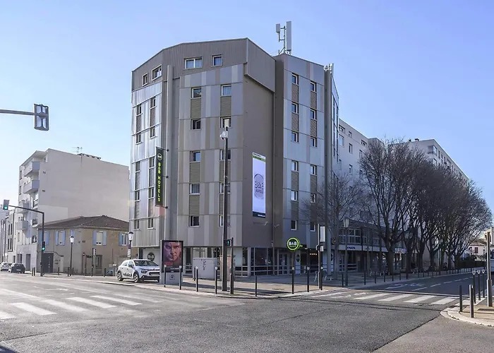 Animaux admis HOTEL Nîmes Centre Arènes