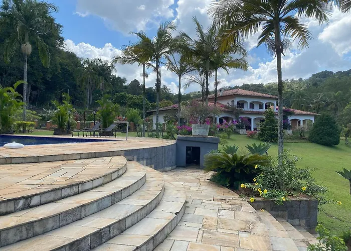 Aluguéis de temporada: Espaço Eslovaquia - Casarão com Piscina, Paz e Conexão com a Natureza