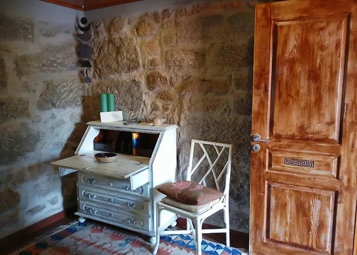Village Minhoure