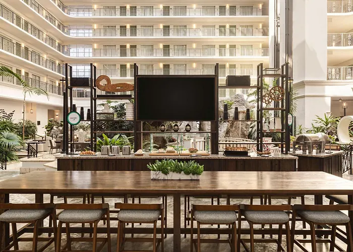 Cheap hotel: Embassy Suites By Hilton Fort Lauderdale 17Th Street