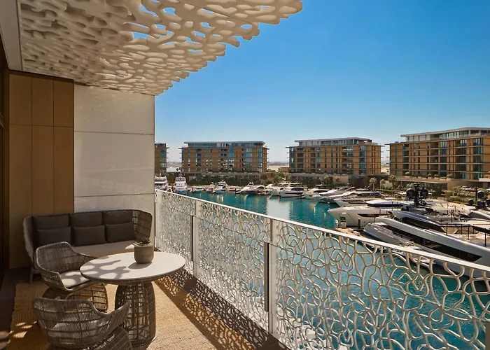 Resorts Guide Bvlgari Dubai
