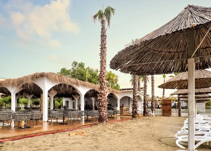 Bonita Luxury Resort & Spa