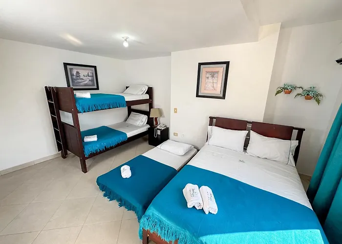 Hotel Puerto Bahia