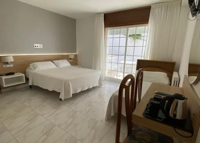 Hotel Riveiro II