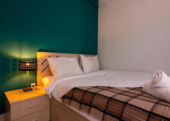 Lumina Home