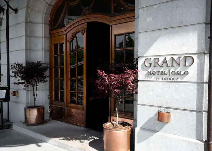 Hotel met zwembad: Grand Hotel Oslo
