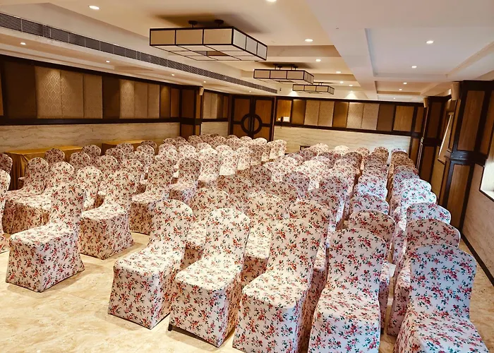 Family resorts Mm Legacy - A Bergamont , Kanchipuram