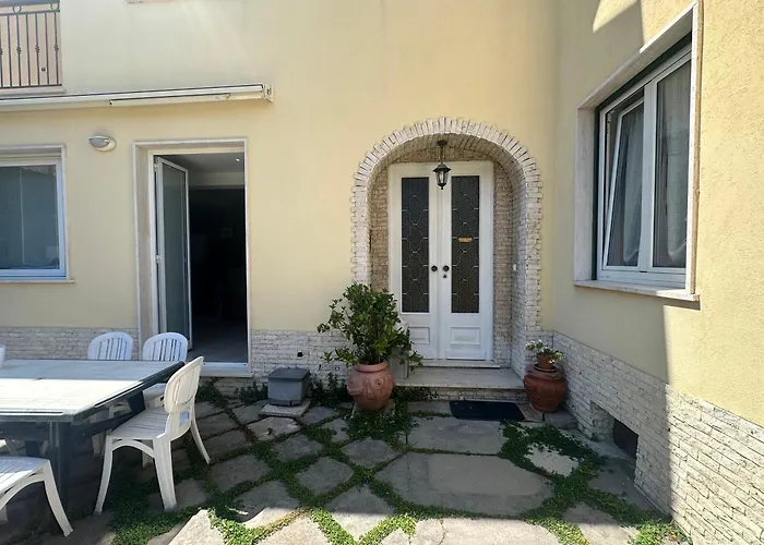 Villa Marcellina - Piazza San Giovanni, Giardino Privato, Jacuzzi e Barbecue