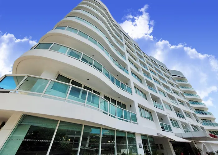 Hôtel Jacuzzi: Nova Suites Pattaya By Compass Hospitality