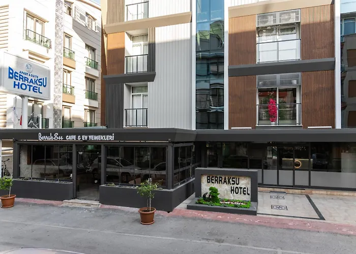 Berrak Su Hotel